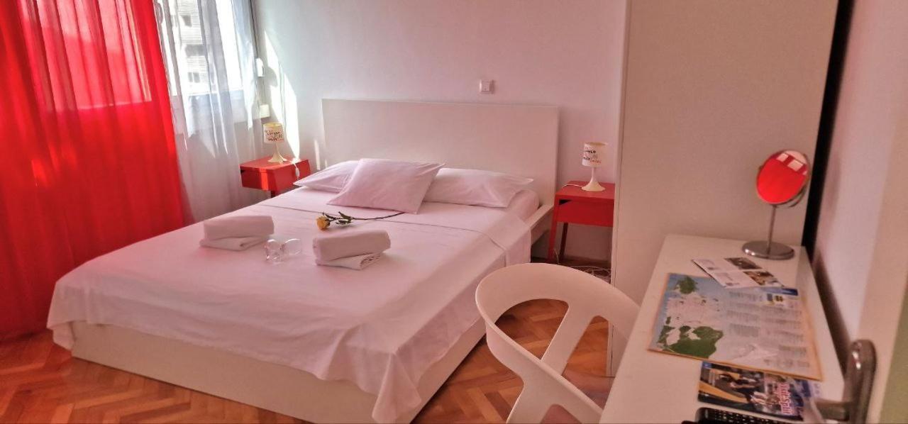 Apartments Zvone Split Exteriör bild
